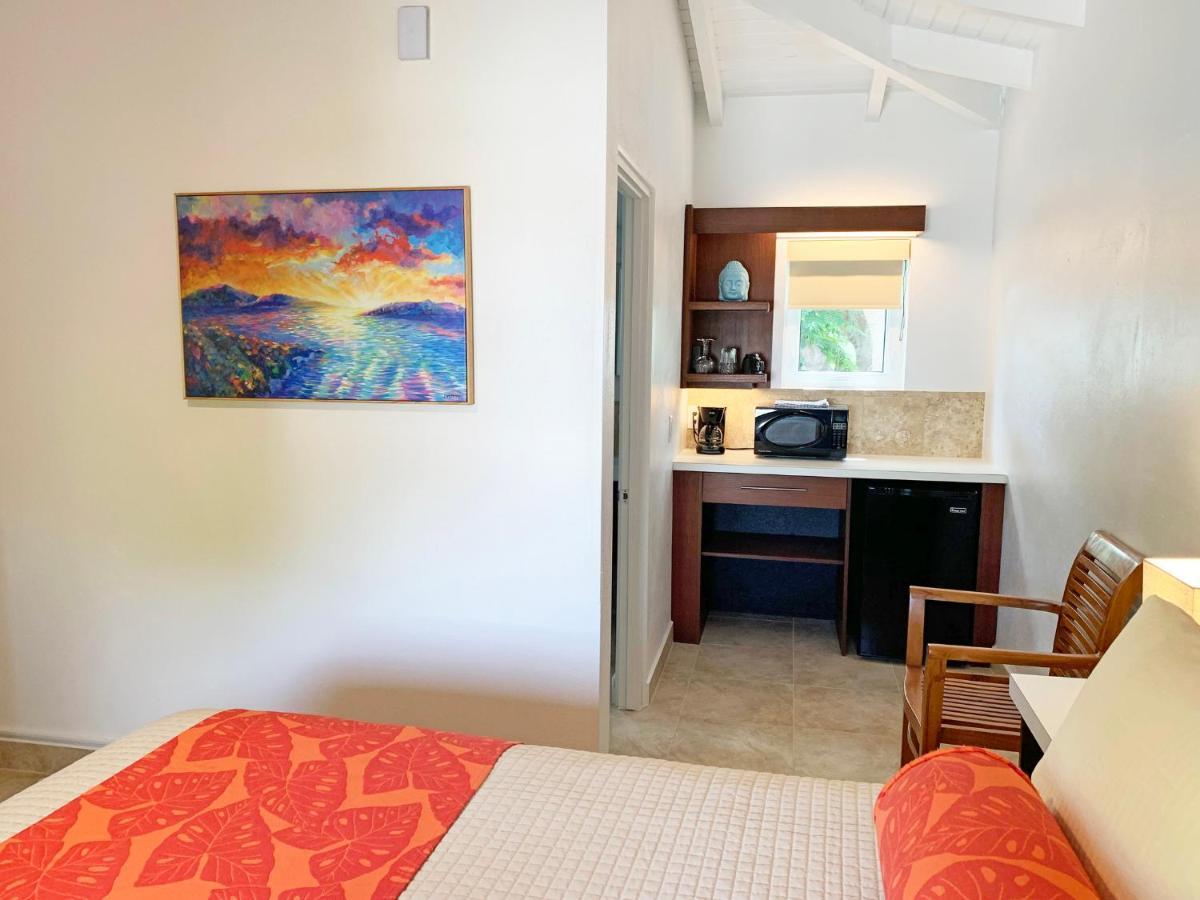 Sand Castle On The Beach - Adults Only Frederiksted Экстерьер фото