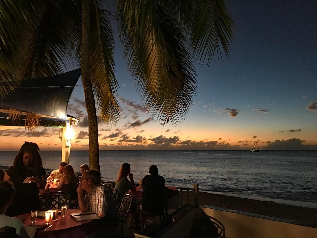 Sand Castle On The Beach - Adults Only Frederiksted Экстерьер фото