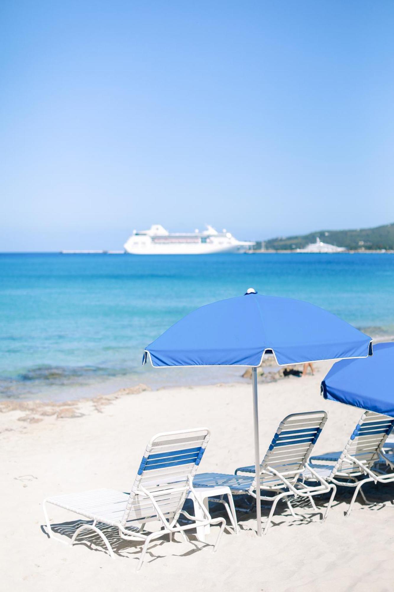 Sand Castle On The Beach - Adults Only Frederiksted Экстерьер фото